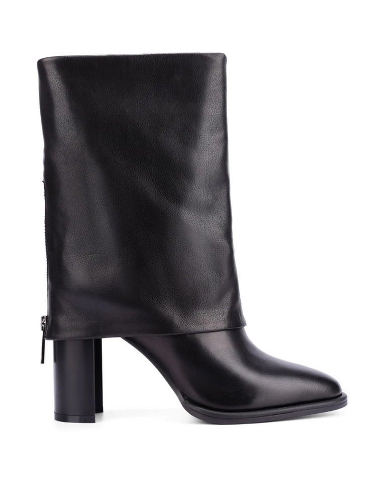 Mid-rise Pointy Toe Boot with Cuff, Black