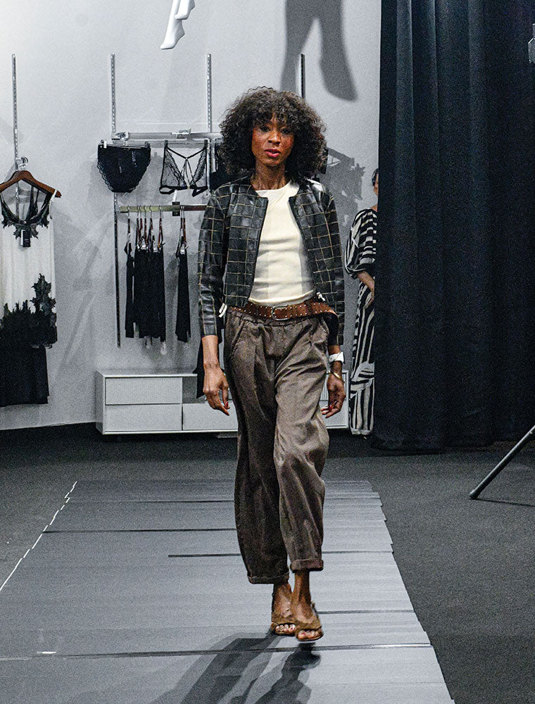 Cuffed Bottom with Studded Belt Pants, Brown