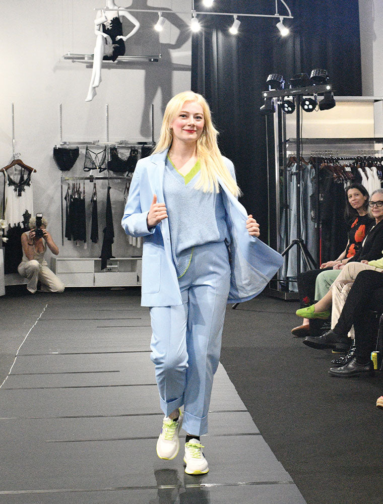 Single-Button Blazer Suit, Light Blue