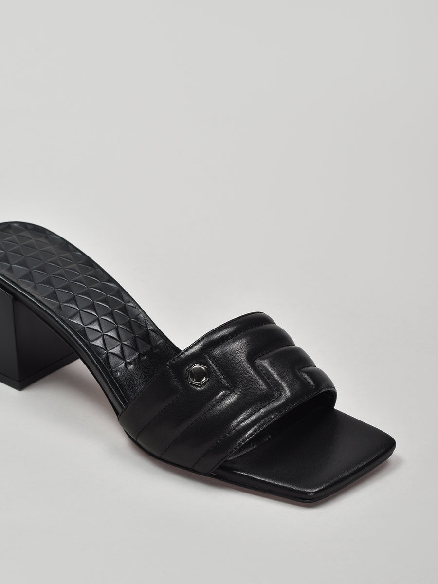 Quilted Wide Strap Sandals, Black