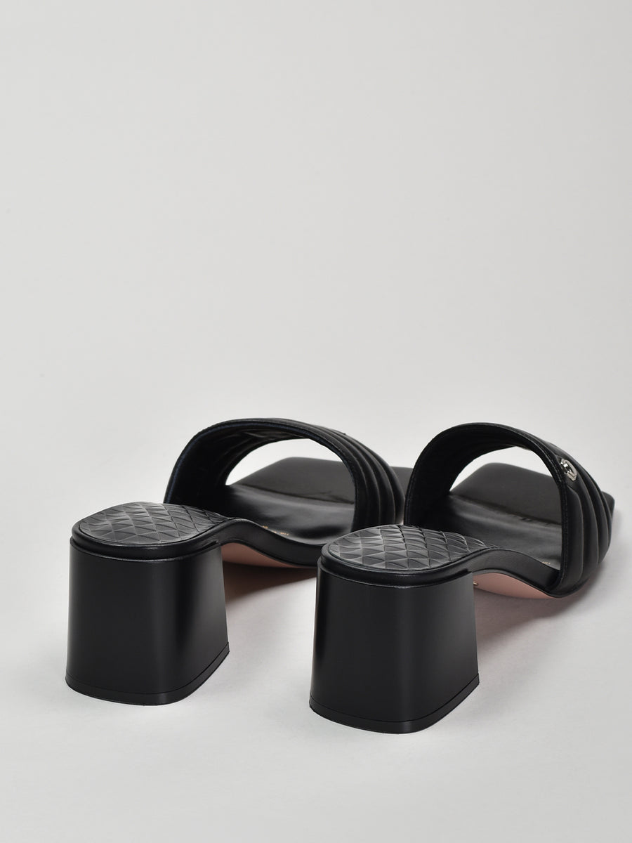 Quilted Wide Strap Sandals, Black