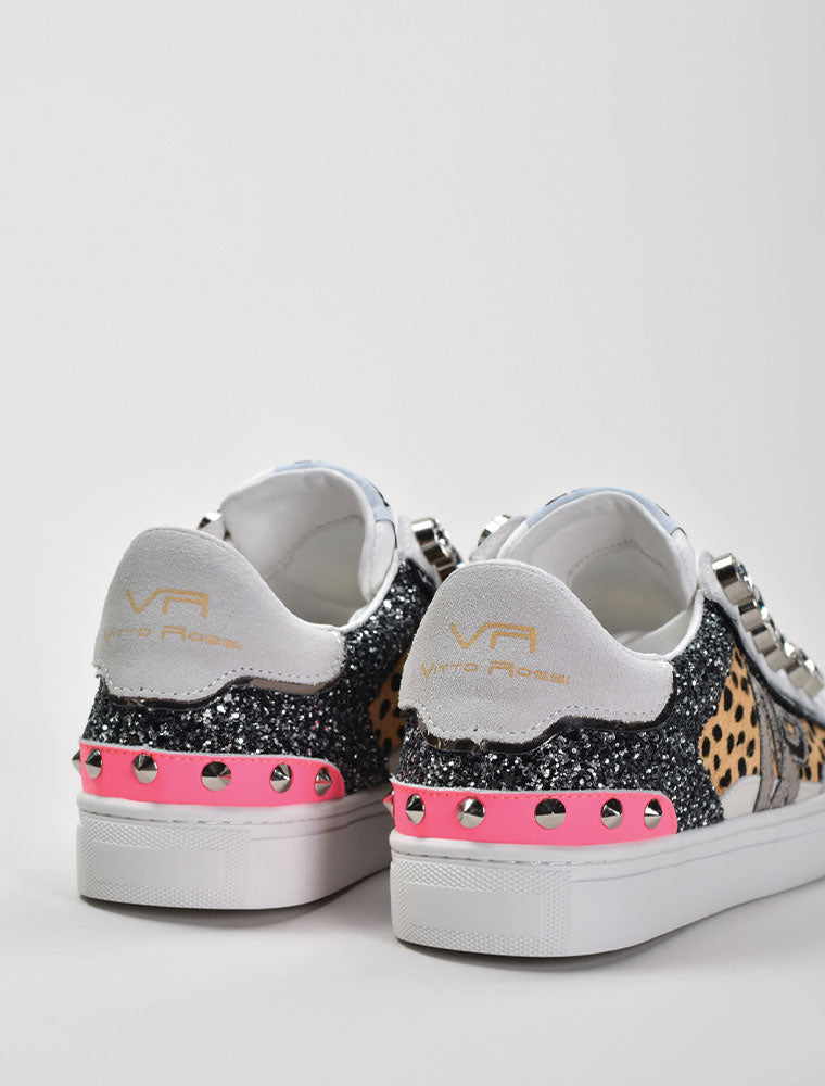 Abstract Cheetah Sneakers with VR logo, Multicolor