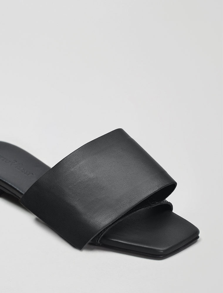 Fold Over Strap Slide, Black