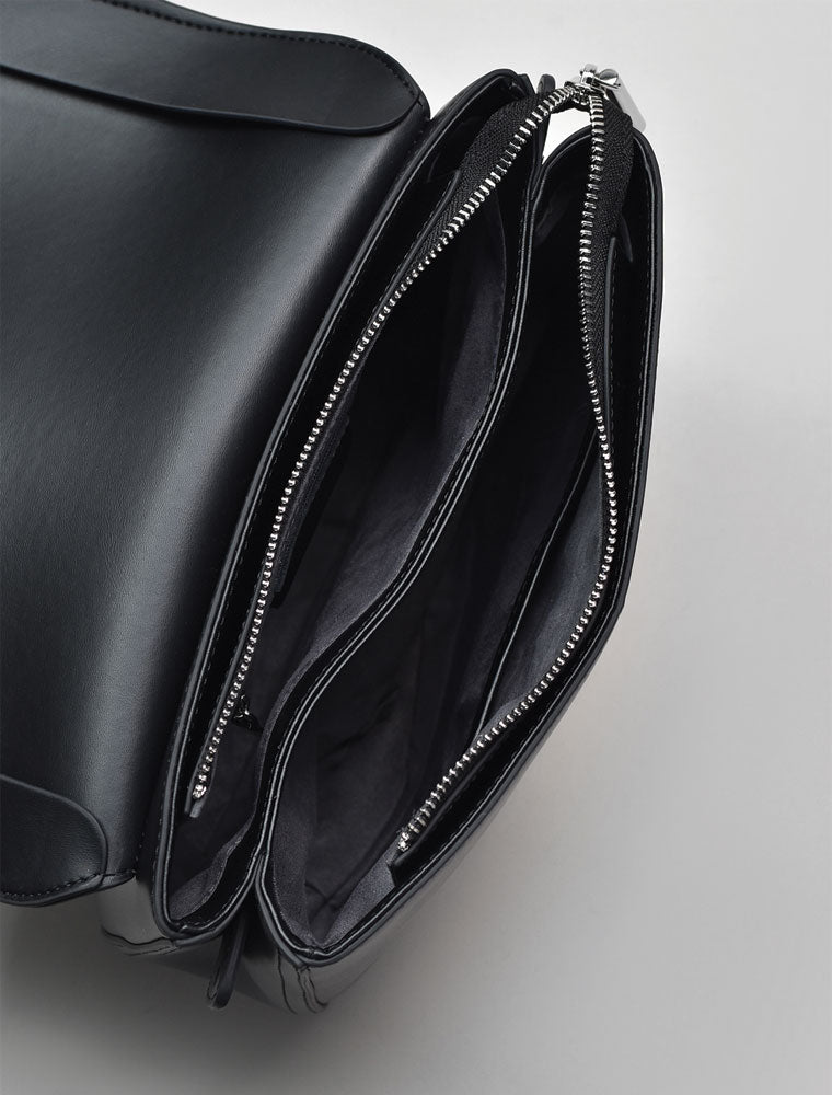 Leather Saddle Shoulder Bag, Black