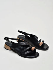 Toe Ring Sandal with Wooden Detail, Black