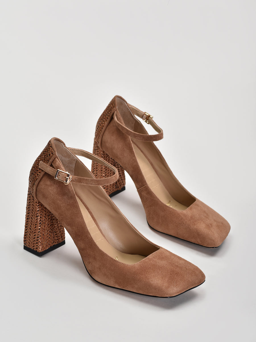 Tuscany Woven Block Heel Pump, Caramel